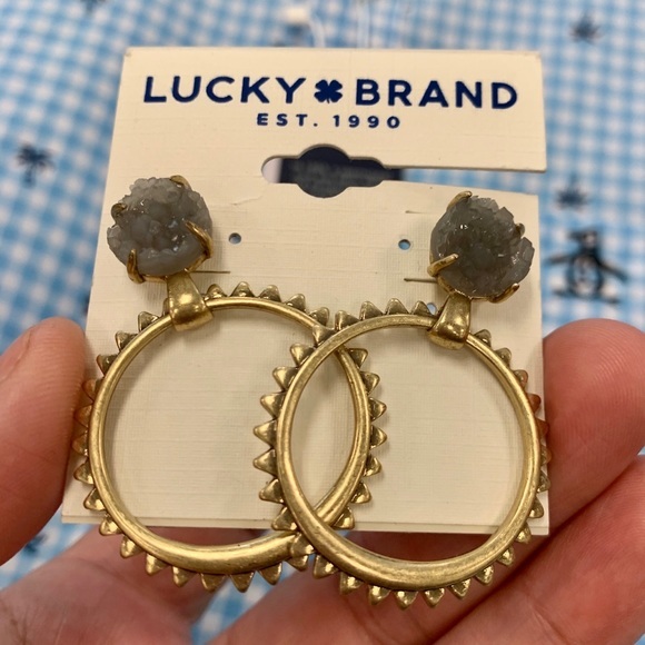 Lucky Brand Earrings - Picture 4 of 7